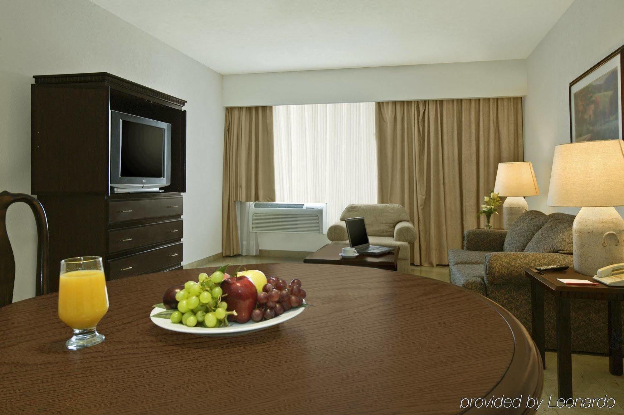 Hotel Fiesta Monterrey La Fe